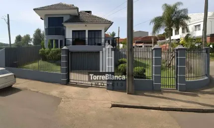Sobrado Semimobiliado para Locação, 4 quartos, 1 suite, área gourmet com churrasqueira, 2 vagas, 22
