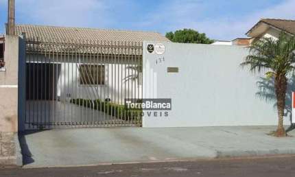 Casa à venda 3 Quartos, 2 Vagas, 343.4M², Uvaranas, Ponta Grossa - PR