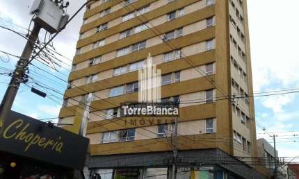 Apartamento central com 3 dormitórios, ponta grossa