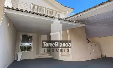 Sobrado Mobiliado para Locação, 3 quartos sendo 1 suíte, Área gourmet com churrasqueira, 3 vagas, 1