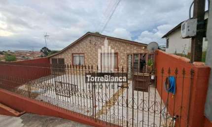 Casa com 3 quartos à venda na Rua Canafístula, Contorno, Ponta Grossa