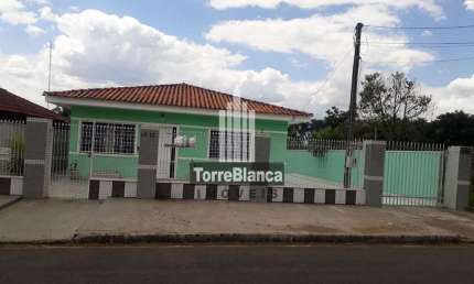 Casa em condomínio fechado com 4 quartos à venda na Rua Teixeira Mendes, Uvaranas, Ponta Grossa