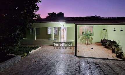 Casa à venda na Rua Dr.João Cecy Filho , Uvaranas, Ponta Grossa, PR