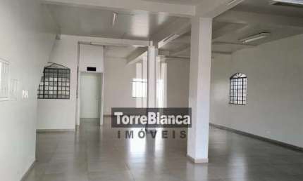 Sala ampla para locação com 2 banheiros e vaga de estacionamento, 110 m² em  Uvaranas, Ponta Grossa