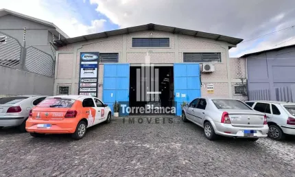 Galpão/barracão para locação, 2 banheiros e 5 vagas, 375m², oficinas - ponta grossa/pr