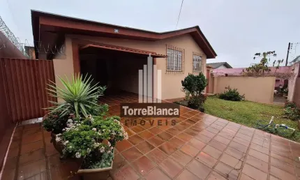 Casa à venda, 3 quartos sendo 1 suíte, 2 vagas, terreno amplo, rio verde, uvaranas.