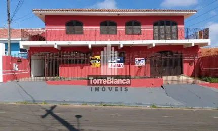 Casa para Locação, 4 quartos, 3 vagas de garagem, 2 banheiros, 202 m², Andar Superior, Uvaranas - P