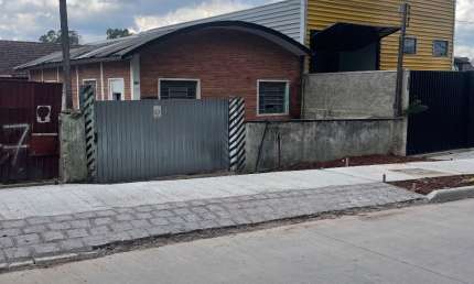 Barracão / Galpão / Depósito com 2 salas à venda na Rua Desembargador Estanislau Cardoso, 499, Xaxim, Curitiba