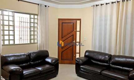 Casa com 3 dormitórios à venda, 163 m² por R$ 695.000,00 - Jardim Alvorada - Maringá/PR