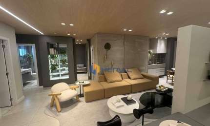 Apartamento com 3 quartos à venda, 101 m² por R$ 968.780 - Zona 07 - Maringá/PR