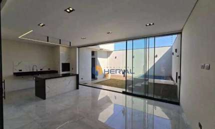 Casa com 3 quartos à venda, 140 m² por R$ 729.000 - Bom Jardim - Maringá/PR