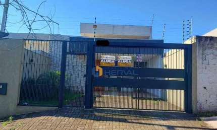 Casa com 3 dormitórios para alugar, 126 m² por R$ 2.850,00/mês - Jardim Espanha - Maringá/PR