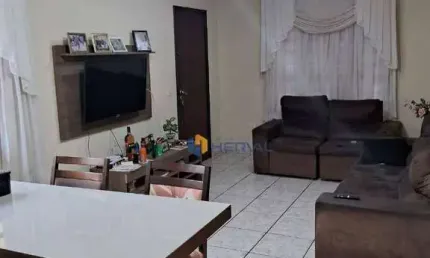 Casa com 3 quartos à venda, 172 m² por R$ 650.000 - Jardim Novo Oásis - Maringá/PR