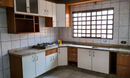 Casa com 3 quartos à venda, 99 m² por R$ 340.000 - Jardim Tropical - Maringá/PR
