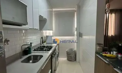 Apartamento com 2 quartos à venda, 47 m² por r$ 300.000 - jardim das estações - maringá/pr