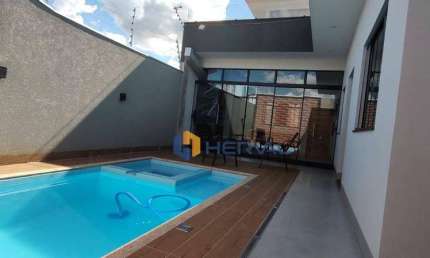 Casa com 4 quartos à venda, 255 m² por R$ 1.270.000 - Parque das Grevíleas - Maringá/PR