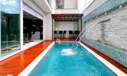 Sobrado com 4 quartos à venda, 280 m² por R$ 1.520.000 - Bom Jardim - Maringá/PR