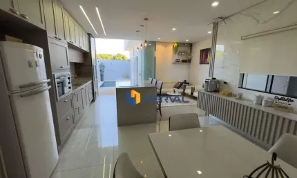 Casa com 3 quartos à venda, 139 m² por R$ 749.000 - Jardim Alvorada - Maringá/PR