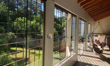 Chácara com 3 quartos e piscina à venda, 1680 m² por R$  - Jardim Santa Helena - Maringá/PR
