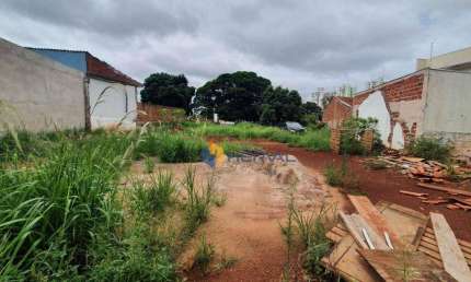 Terreno à venda, 614 m² por R$ 1.520.000,00 - Zona 08 - Maringá/PR