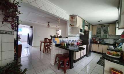 (Aceita troca) Casa com 3 quartos à venda, 250 m² por R$ 660.000 - Conjunto Habitacional Sol Nascente - Maringá/PR
