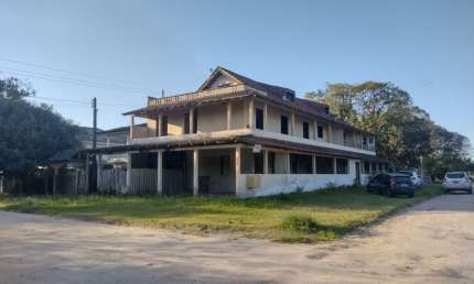 Apartamento à venda na Barra do Sai, Itapoá 