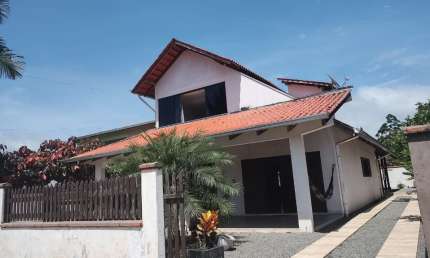Casa com 3 quartos à venda na Avenida Dom Henrique II, Itapema do Norte, Itapoá