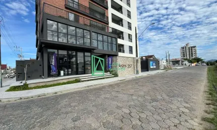 Apartamento à venda, Gravatá, NAVEGANTES - SC-Apartamento com ampla sacada com churrasqueira a carvã