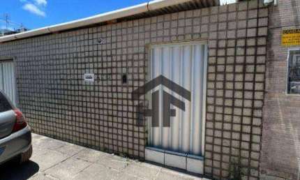 Casa de 240m² à venda, com 4 quartos, localizada em Piedade, Joaboatão dos Guararapes - Pernambuco.