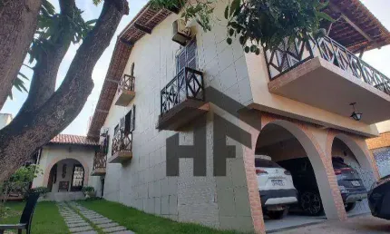 Casa de 360m² à venda, com 4 quartos (3 suítes), localizada em Boa Viagem, Recife - Pernambuco.