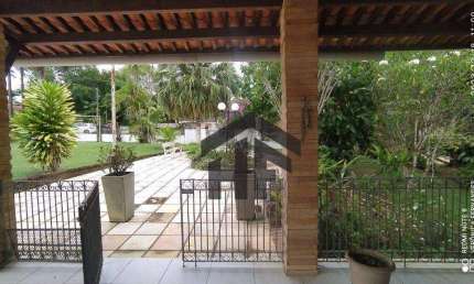 Casa de 400m² à venda, com 4 suítes, localizada em Aldeia, Paudalho - Pernambuco.