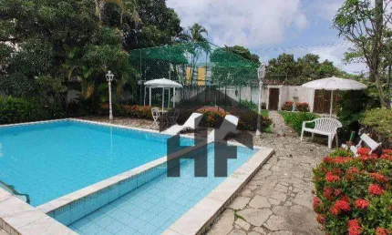 Casa de 273m², com 4 quartos para alugar ou vender, localizada em candeias - jaboatão dos guararapes - pernambuco.