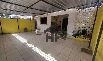 Casa de 184m² à venda, com 4 quartos (2 suítes), localizada em Campo Grande, Recife - Pernambuco.