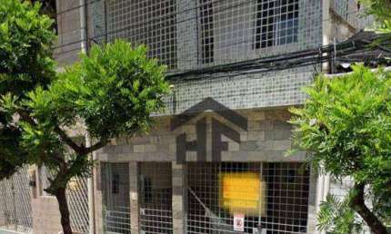 Casa de 150m² à venda, com 5 quartos, localizada em Casa Amarela, Recife - Pernambuco.