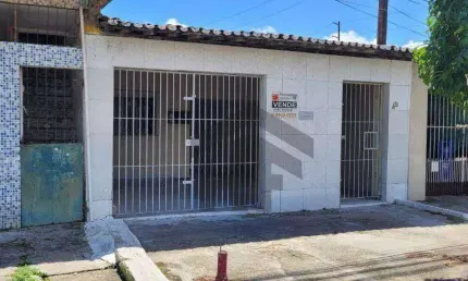 Casa de 176m² à venda, com 3 quartos, localizada na Vila Popular, Olinda - Pernambuco.