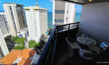 Apartamento de 160m² à venda, com 4 quartos (1 suíte), localizado em Boa Viagem, Recife - Pernambvuco.