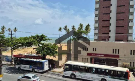 Apartamento de 260m² à venda, com 4 quartos (1 suíte), localizado em Piedade, Jaboatão dos Guararapes - Pernambuco.