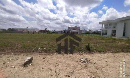 Terreno de 600m² à venda, localizado em Aldeia, Paudalho, Pernambuco.