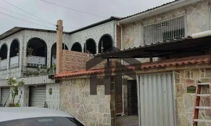 Casa Comercial de 336,50m² à venda, com 6 quartos (2 suítes), localizada em Maranguape II, Paulista - Pernambuco.