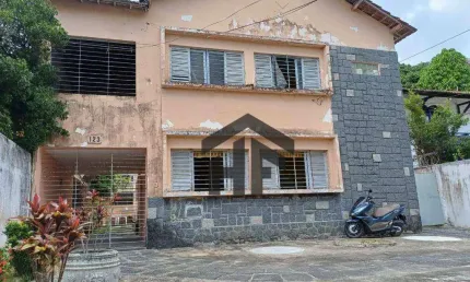 Casa Residencial ou Comercial de 288,82m² à venda, com 8 quartos e 2 pavimentos, localizada no Torreão, Recife - Pernambuco.