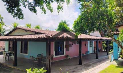 Chácara de 651m² para alugar com 3 casas, localizada em Chã de Capoeira, Paudalho - Pernambuco.