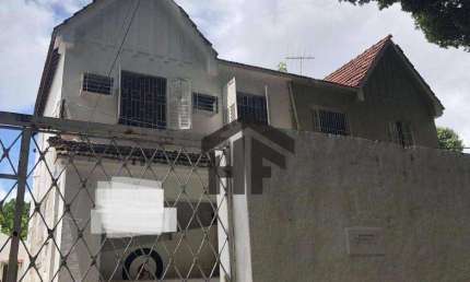 Duas casas conjugadas à venda, terreno de 770m², localizada na Boa Vista, Recife - Pernambuco.