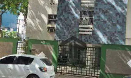 Apartamento de 100m² à venda, com 3 quartos (1 suíte), localizado em Boa Viagem, Recife - Pernambuco.