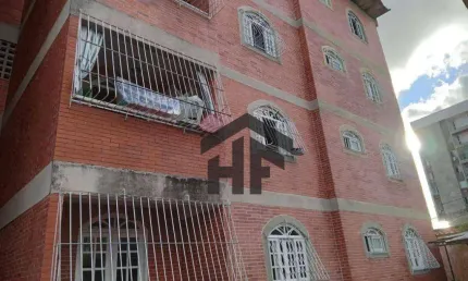 Apartamento de 78m² à venda, com 3 quartos (1 suíte), localizado no Cordeiro, Recife - Pernambuco.