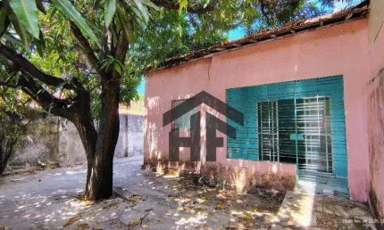Casa de 100m² construida, no terreno de 200m² , localizada em Boa Viagem, Recife - Pernambuco.