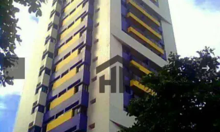 Apartamento de 120m² à venda, com 4 quartos (2 suítes), localizado em Boa Viagem, Recife - Pernambuco.