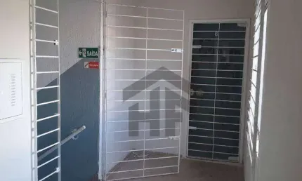 Sala Comercial de 46m² para alugar, localizada em Piedade, Jaboatão dos Guararapes - Pernambuco.