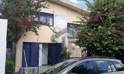 Casa Comercial ou Residencial de 400m² para alugar, com 4 quartos, localizado na Tamarineira, Recife - Pernambuco.