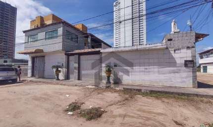 Casa de 200m² para alugar ou vender, com 3 quartos (1 suíte), localizada em Barra de Jangada, Jaboatão dos Guararapes - Pernambuco.