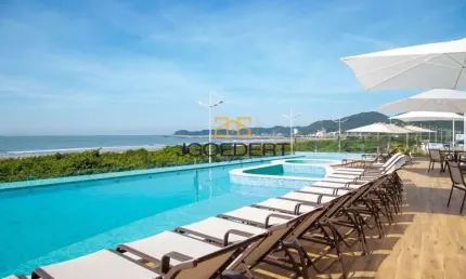 Apartamento com 2 quartos à venda na Avenida Prefeito Cirino Adolfo Cabral, 373, São Pedro, Navegantes por R$ 1.250.000